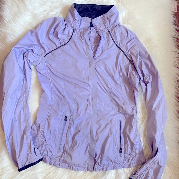 Lululemon Run Essential Jacket - Picture 1 of 11